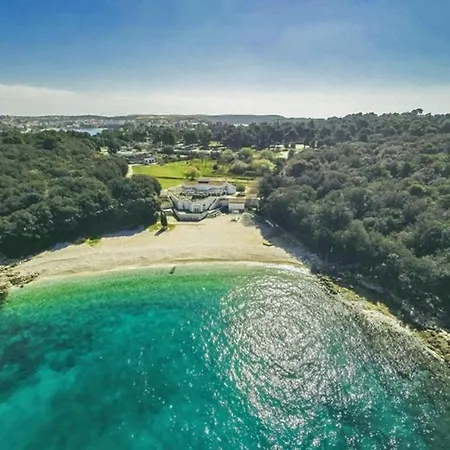 Apartment Villagio Pula